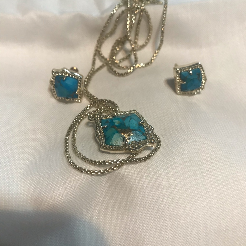 Kendra Scott Necklace and earrings